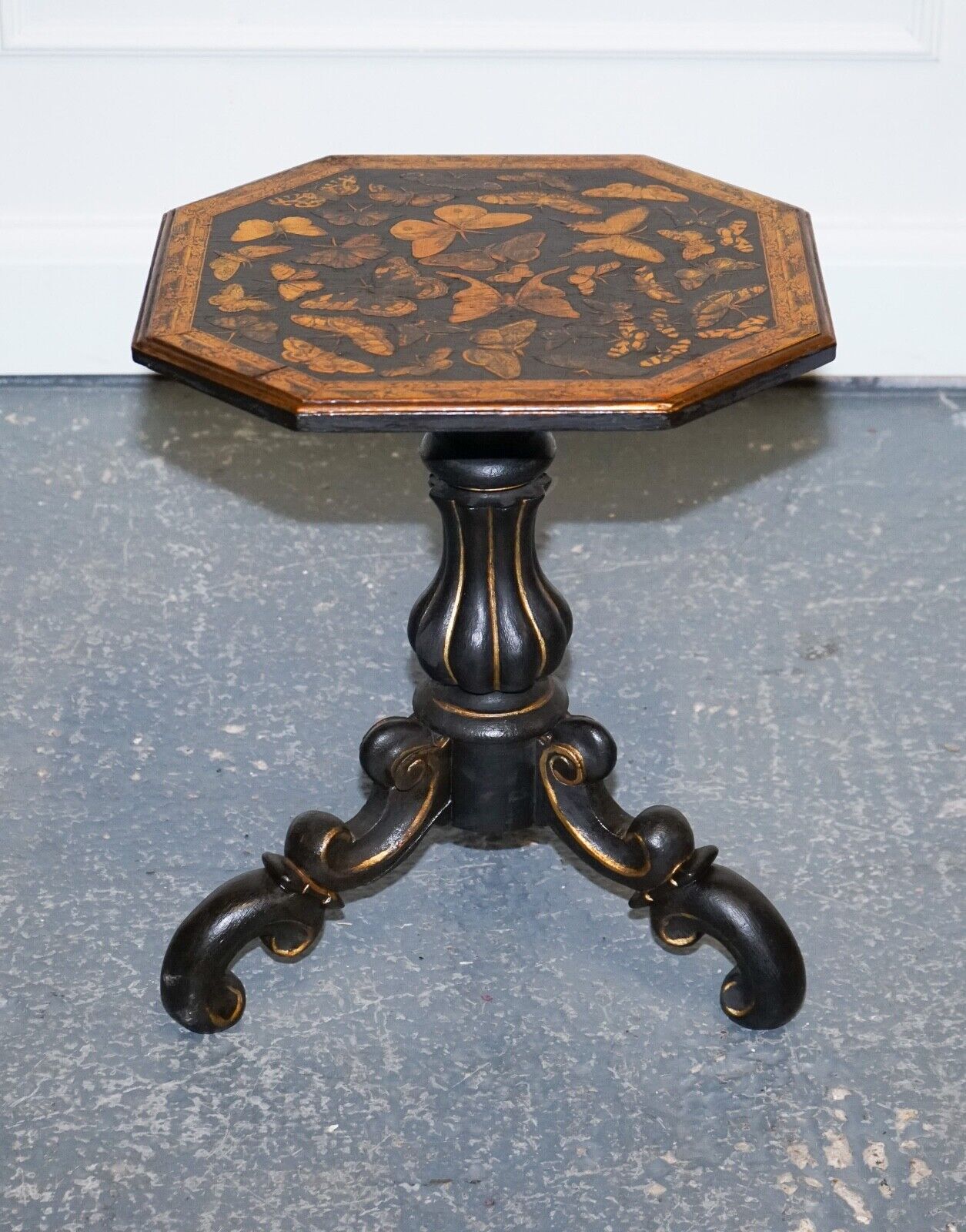 STUNNING VICTORIAN DECOUPAGE HAND PAINTED SIDE WINE LAMP TABLE