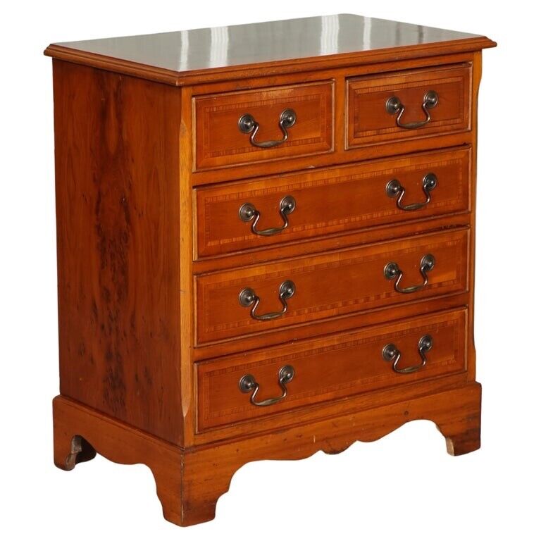 LOVELY YEW WOOD GEORGIAN STYLE CHEST OF DRAWERS BRASS HANDLES