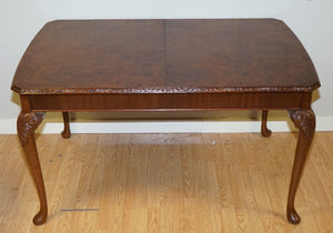 A VERY BEAUTIFUL CIRCA 1930's BURR WALNUT QUEEN ANNE CARVED LEGS DINING TABLE