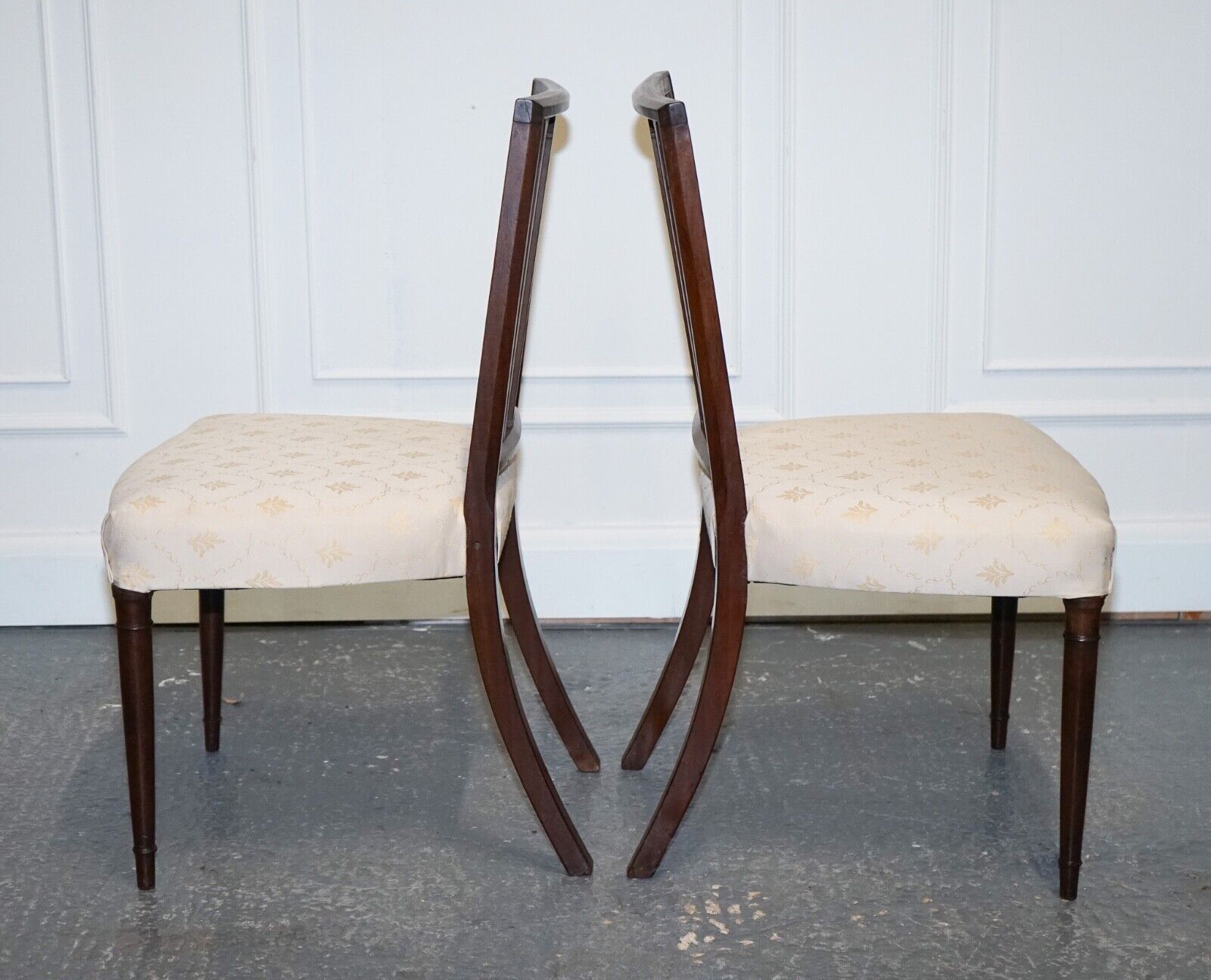 VICTORIAN PAIR OF SIDE CHAIRS WITH CREAM FABRIC SEATS