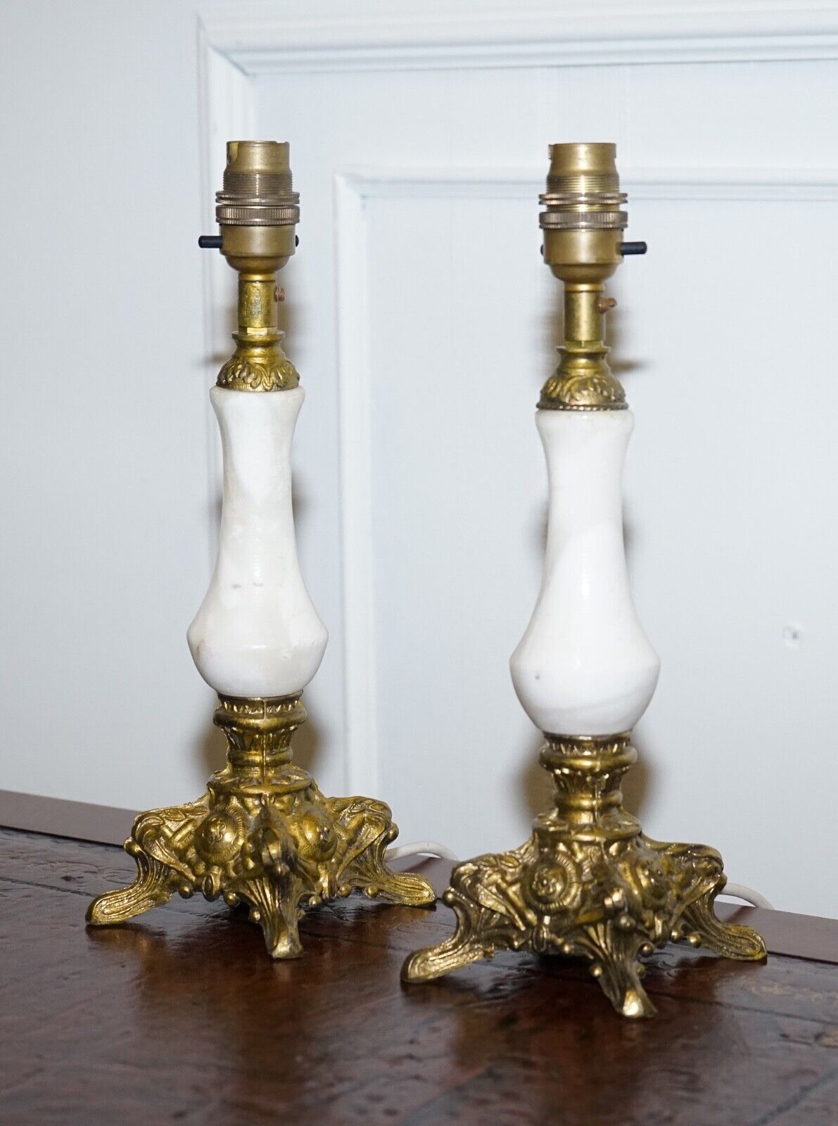 LOVELY PAiR OF GOLD AND ONYX SMALL TABLE LAMPS