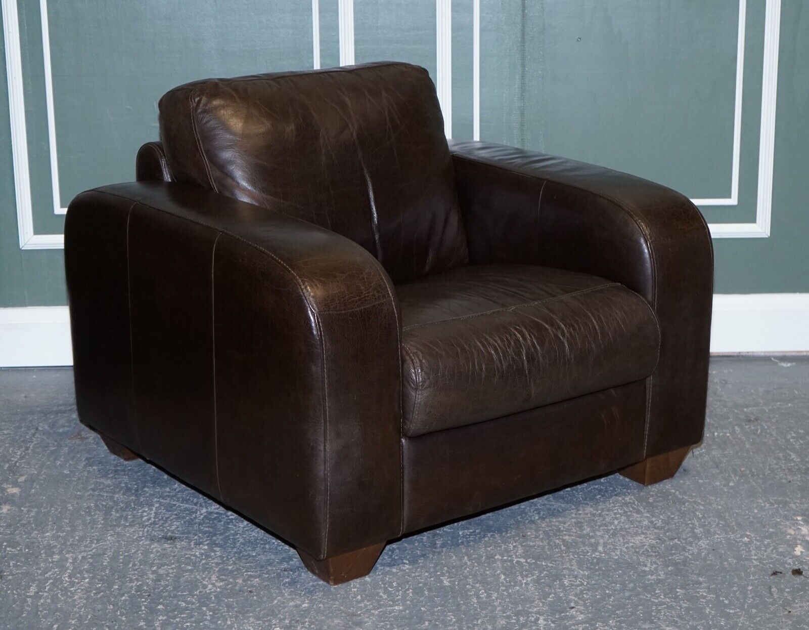 VINTAGE PAIR OF CHOCOLATE BROWN LEATHER ARMCHAIRS BY SOFITALIA