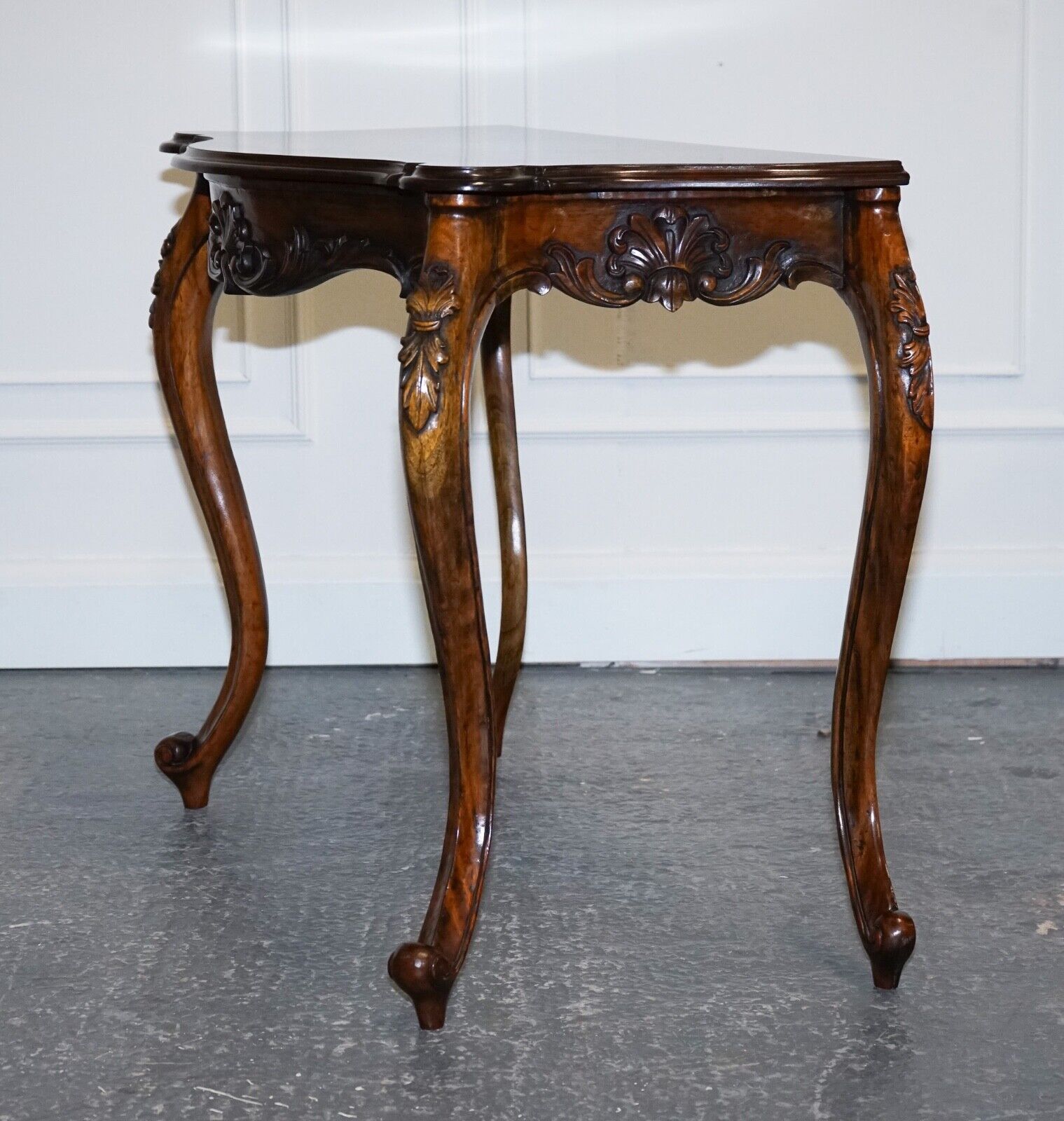 LATE 19TH CENTURY CARVED FRENCH HALL STAND CONSOLE TABLE WITH CABRIOLE LEGS