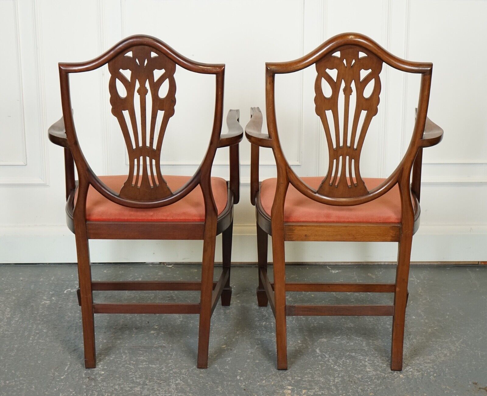 LOVELY PAIR OF VICTORIAN HEPPLEWHITE CARVER HALLWAY SIDE CHAIRS FEATHER FILLED