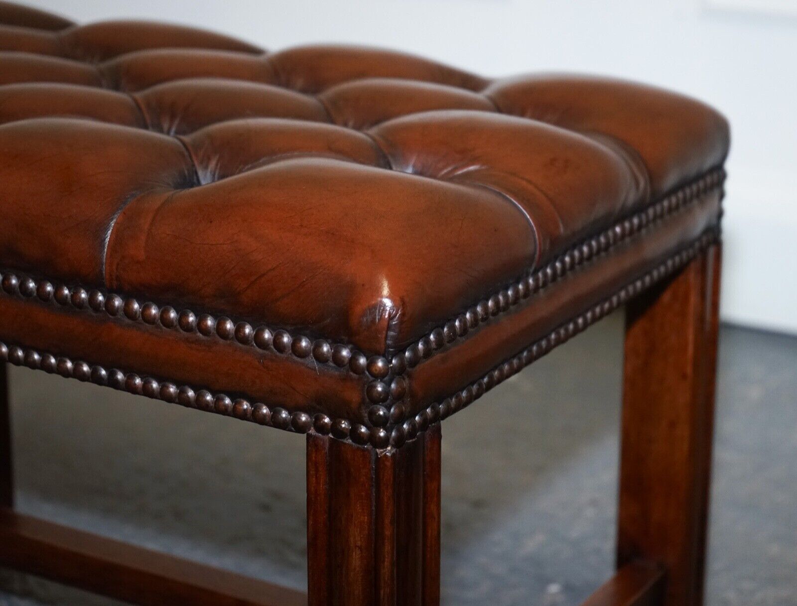 VINTAGE FULLY RESTORED CHESTERFIELD HAND DYED BROWN LEATHER TUFFED FOOTSTOOL