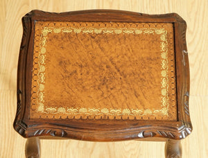 MAHOGANY NEST OF TABLES QUEEN ANNE STYLE LEGS WITH BROWN EMBOSSED LEATHER TOP