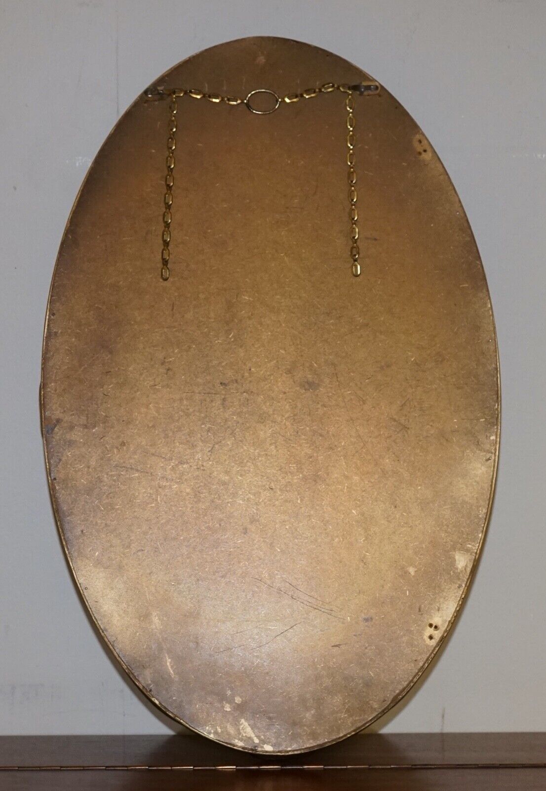 STUNNING VINTAGE GOLD ORNATE OVAL WALL MIRROR