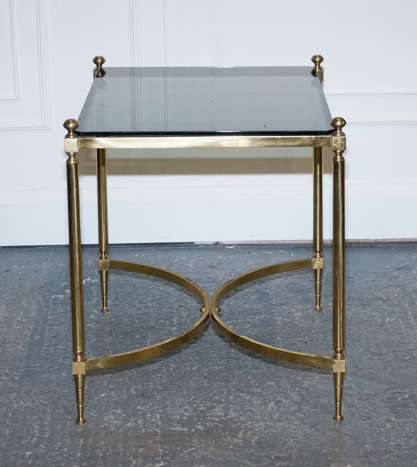 FRENCH HOLLYWOOD REGENCY 1960s BRASS & SMOKED GLASS COFFEE TABLE