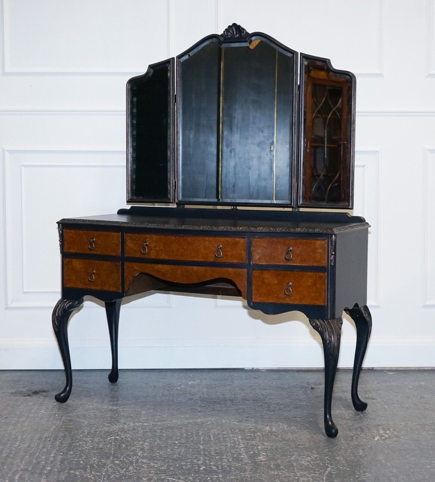 LOVELY ART DECO WALNUT HAND PAINTED DRESSING TABLE ON QUEEN ANN LEGS