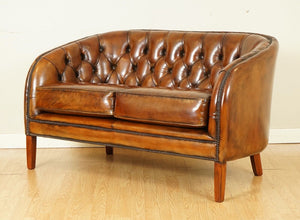 STUNNING FULLY RESTORED HAND DYED WHISKEY BROWN LEATHER TWO SEATER SOFA (2/2)